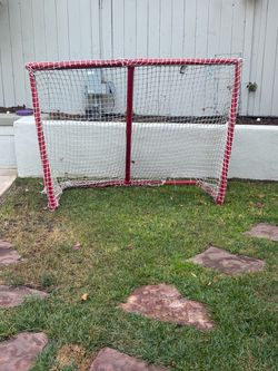 Steel hockey goal