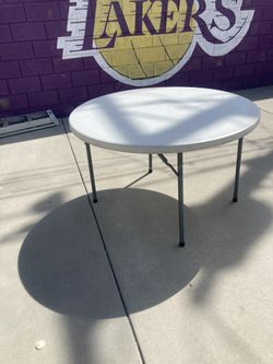 Small Round Party Table