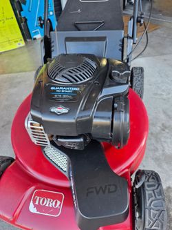 TORO GAS 22"IN RECYCLER SELF PROPELLED LANW MOWER