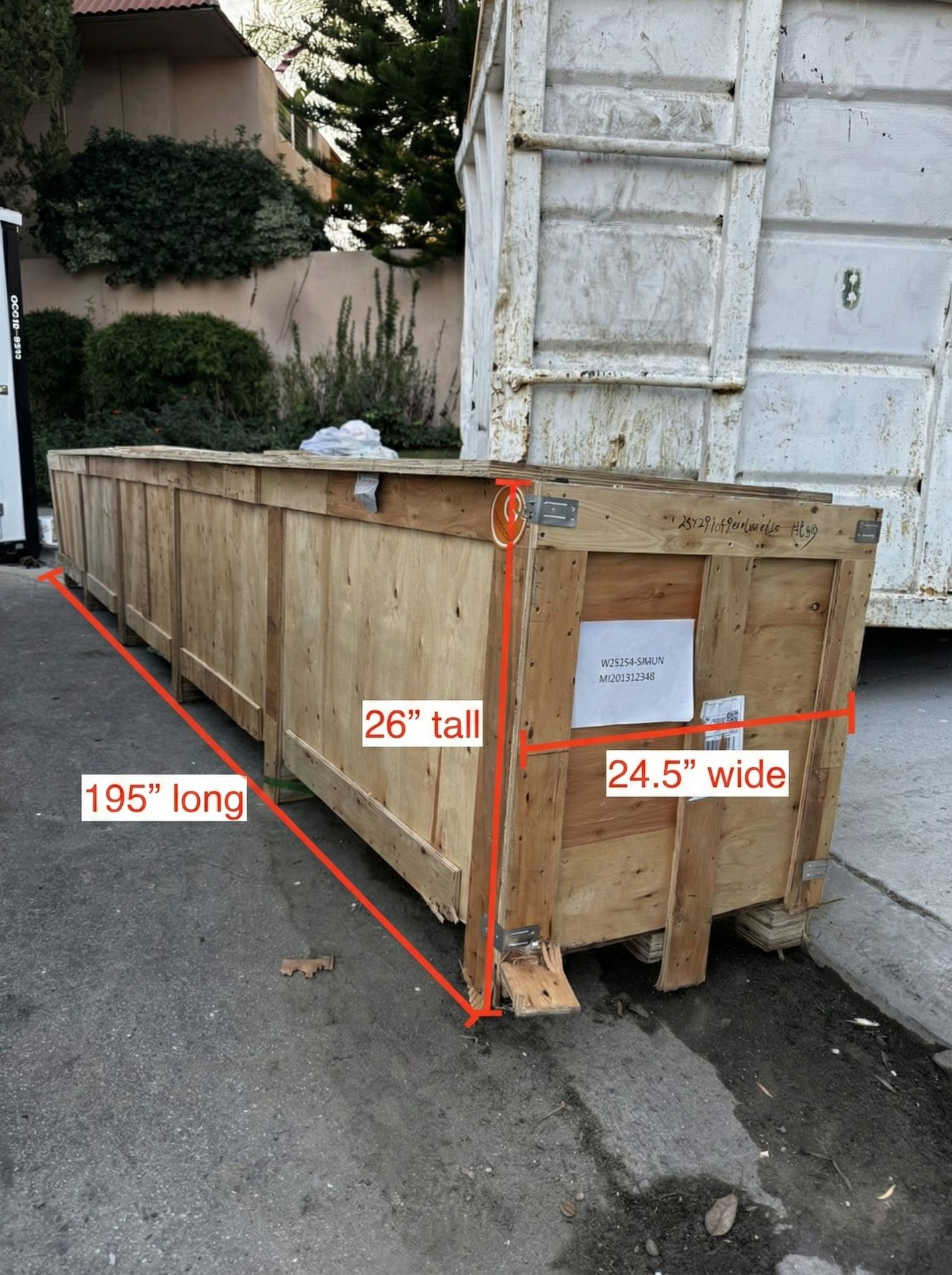 Extra long crate for Sale in Calabasas, CA - OfferUp