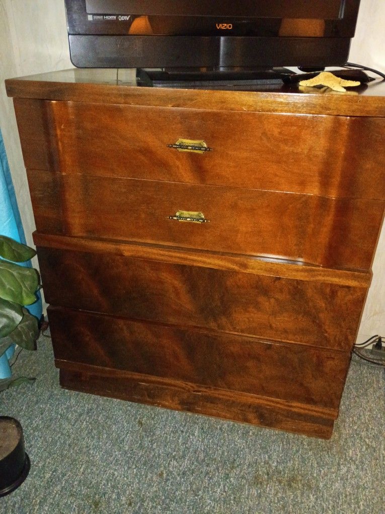 Antique Four-door Dresser Cherry Oak Gloss Finish