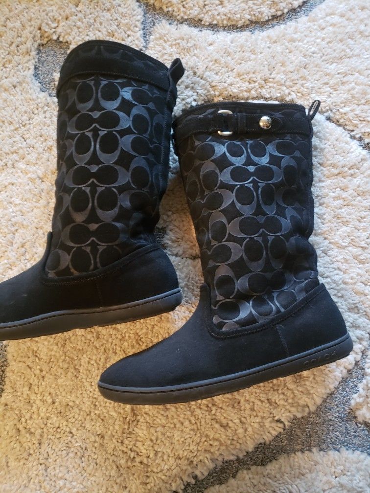 Coach Woman's Boots Size 8.5