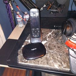 Logitech Harmony Full Remote System Including The Harmony HUB