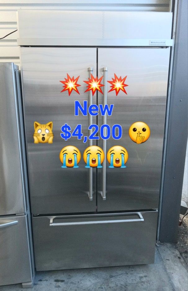 KitchenAid 42 Inch Built-In French Door Sub-zero Refrigerator 24.2 ft.³ New  