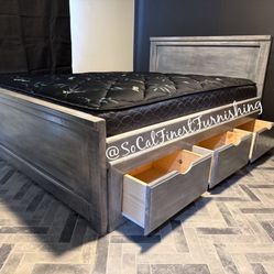 Full Bed And Mattress With Drawers 