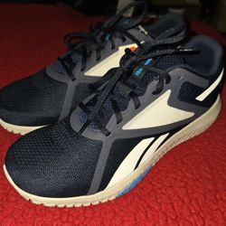 Mens Wide Reebok Shoes