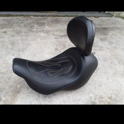 Harley Solo Seat
