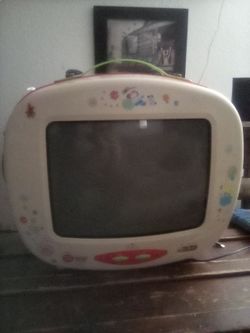 Strawberry shortortcake 13 in color tv extremely rare highly collectible