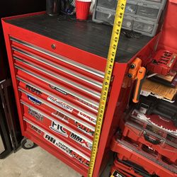 Us General Tool Chest 