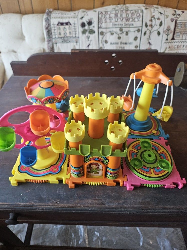 Vintage Toys Tree Tots And School Days Lap Desk