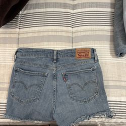 Levis Denim Shorts 