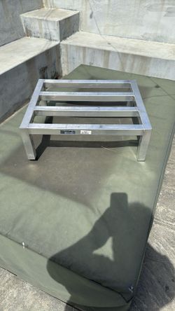 (4) Dunnage Rack Aluminum 24"X20"X8"