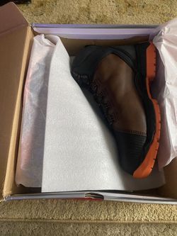 HyTest XERGY 6” WP MET FRESTS NT EH K23131 Size 11 3E Brown Boots 