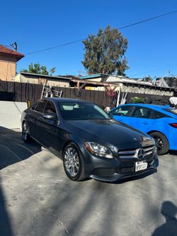 2016 Mercedes-Benz C-Class