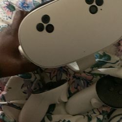 Meta Quest Vr Headset 