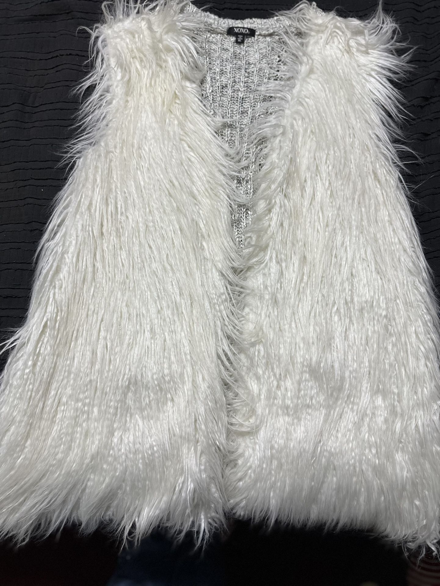 Xoxo White Vest Size XL