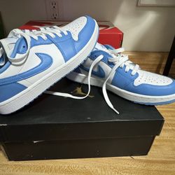 Size 9 Men Nike Jordan 