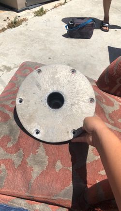 Boat seat floor base