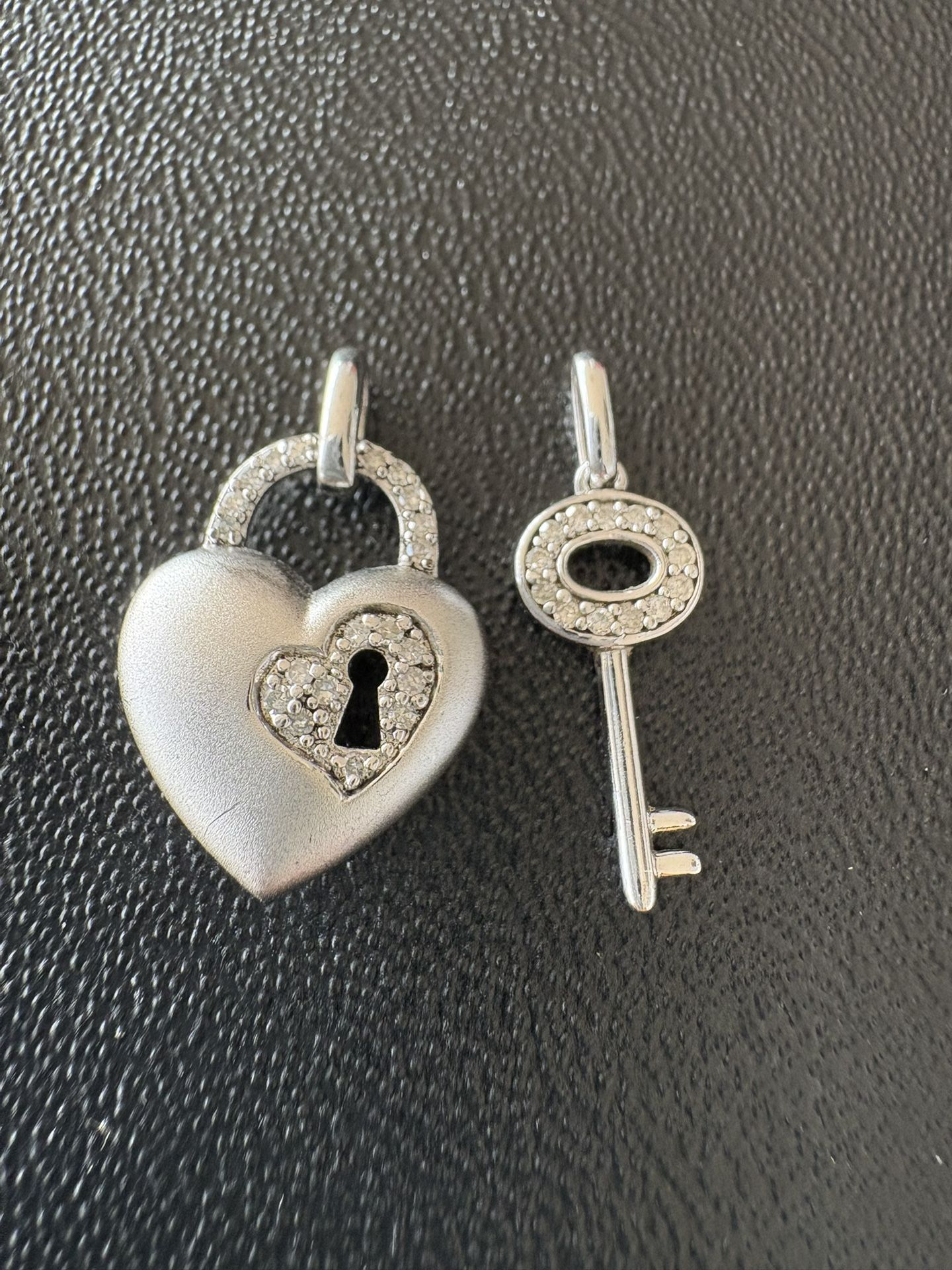 Sterling Silver Diamond Heart Lock And Key Necklace/pendant Set