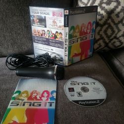 Disney Sing It Bundle With Microphone (Sony PlayStation 2, 2008)