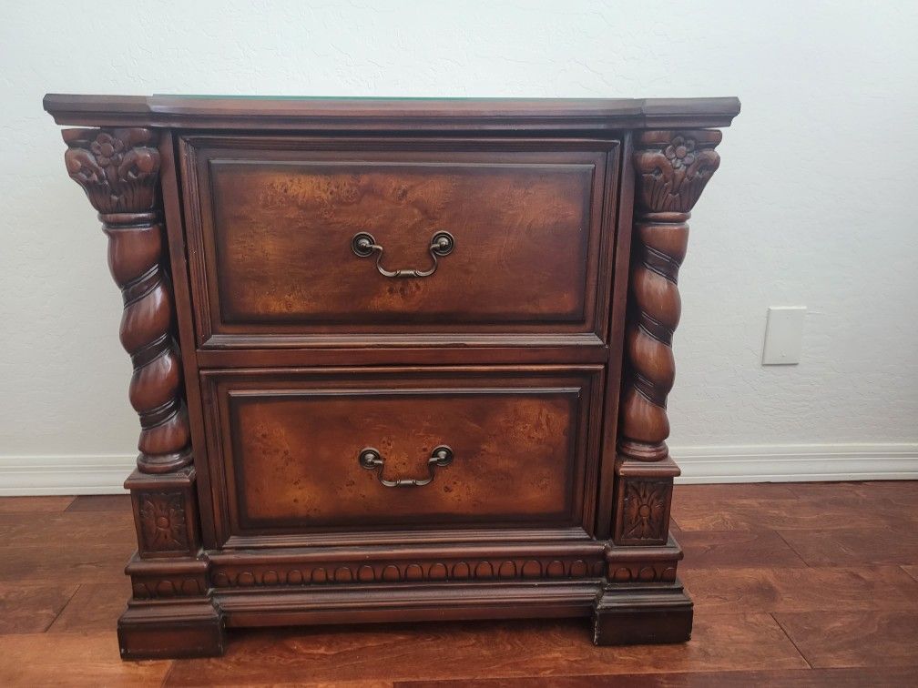 File Cabinet/2 drawers Storage