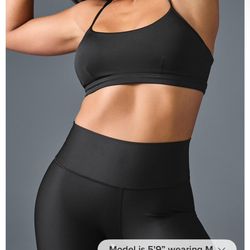 NWT Alo Yoga Airlift Leggings Size Small In Black 