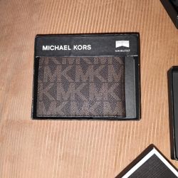 Michael Kors Wallet