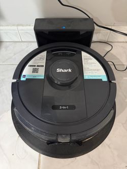 Shark Robot Vacuum & Mop
