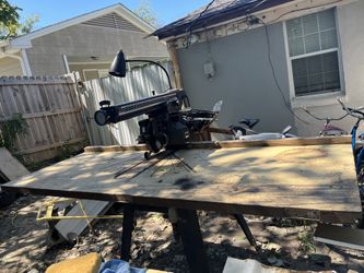 Serrucho Radial Crasman Pido $100 Se Asen Todo Tipo De Trabajo