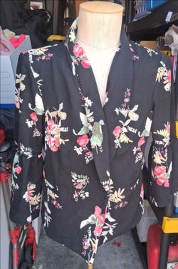 Maurices Floral Blazer – Black/Pink/Green Pattern – Size L