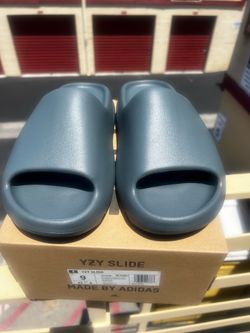 Adidas Yeezy Slide “Slate Marine”