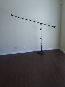Microphone Stand
