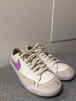 Nike Blazer Low ’77 Sneakers – Cream Beige & Lilac – Size 7Y / 8.5W
