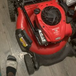 Crafts man Lawn Mower 