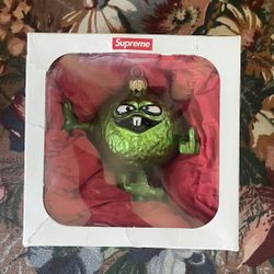 Supreme Green Camacho Ornament