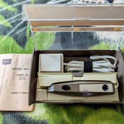 Vintage Sears 3-speed Electric Scissors - Like New 