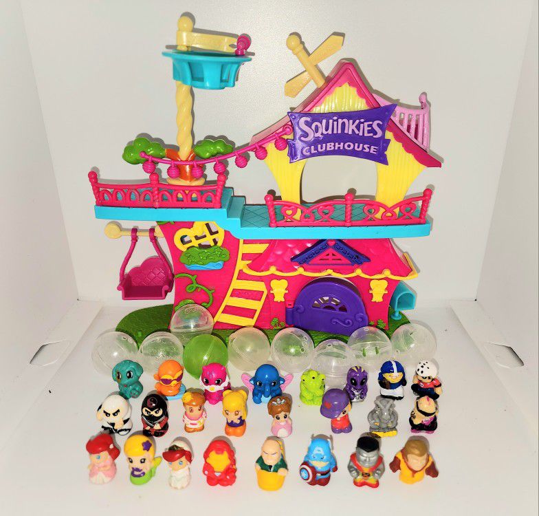 Squinkies Clubhouse playset with 24 little figures 
