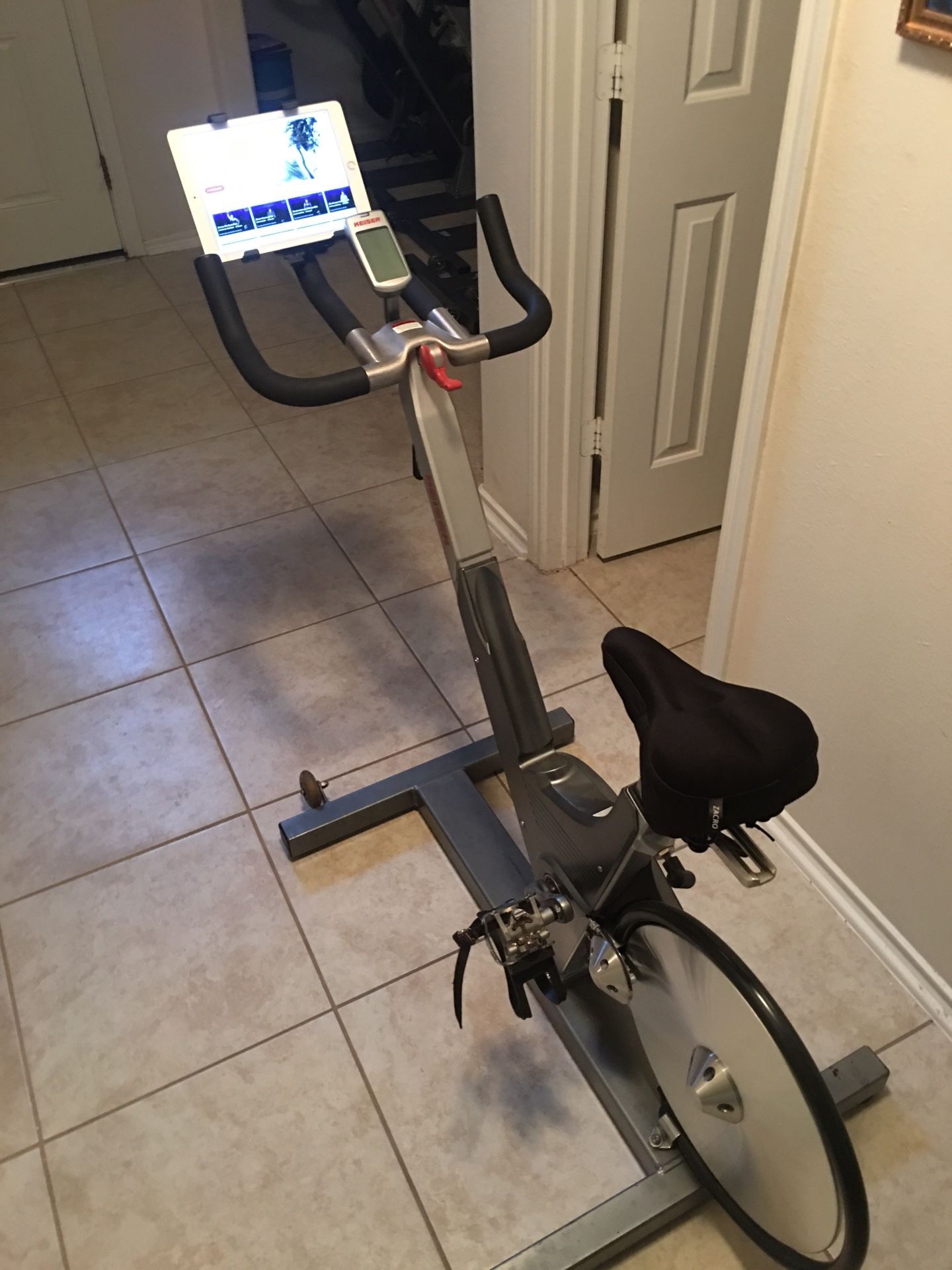 Keiser M3 commercial spin bike (better than Peloton)