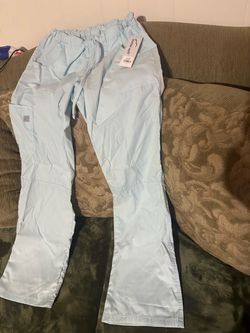 Butter-Soft Scrub Pants Lot of 4 Size Small NWT Cargo Drawstring
