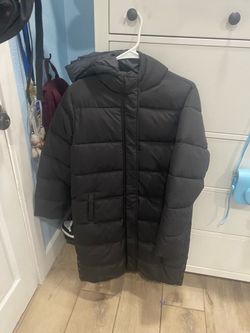 Black puffer jacket