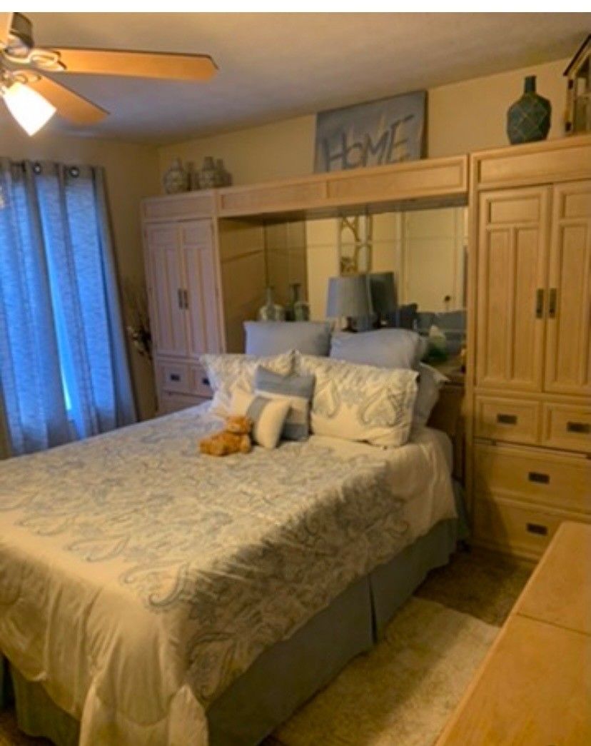 Beutiful Bedroom Set!