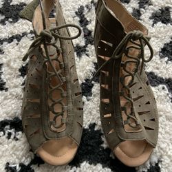 Earth NEW Kristen Lace up, cut out ankle, strap leather sandals, size 9D