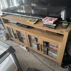 Tv stand