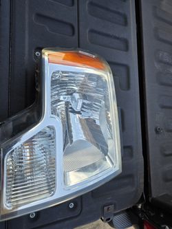 Ford F150 Headlight