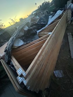 New Engineered Wood Roof Trusses – 12’10” Bundle