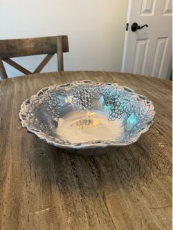 Arthur Court Grapevine Serving Bowl Centerpiece Fruit Bowl w/ Original Box
