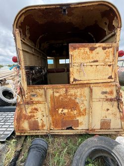 1968 Miley horse trailer