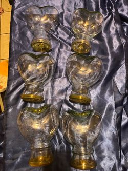 Transparent heart vases