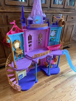 Princess dollhouse