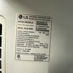 Used 36-wide LG refrigerator at a good negotiable price